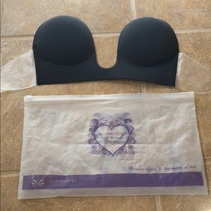 HuborLoves Strapless U-shaped Adhesive Bra